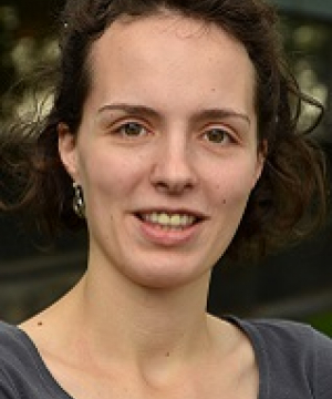 Dr Claire Lestringant